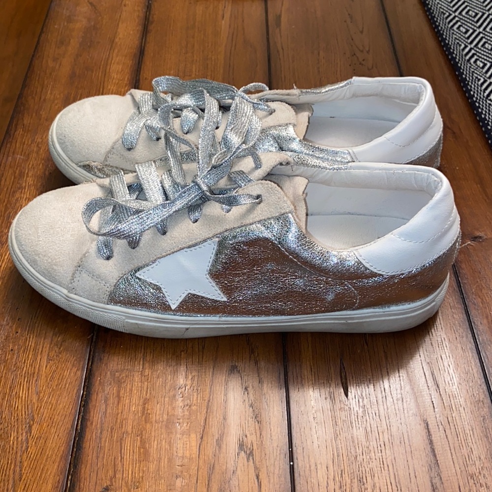 Women’s golden inspired sneakers